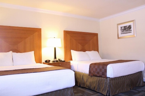 Inn at San Luis Obispo image 16