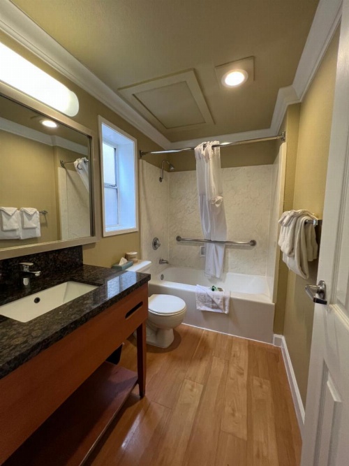 Inn at San Luis Obispo image 23